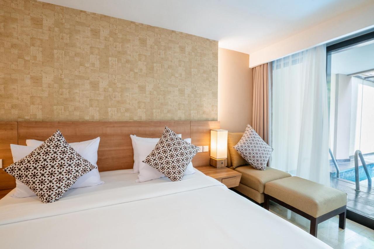 Hotel Cross Vibe Paasha Atelier Bali Kuta Kuta Lombok Zewnętrze zdjęcie
