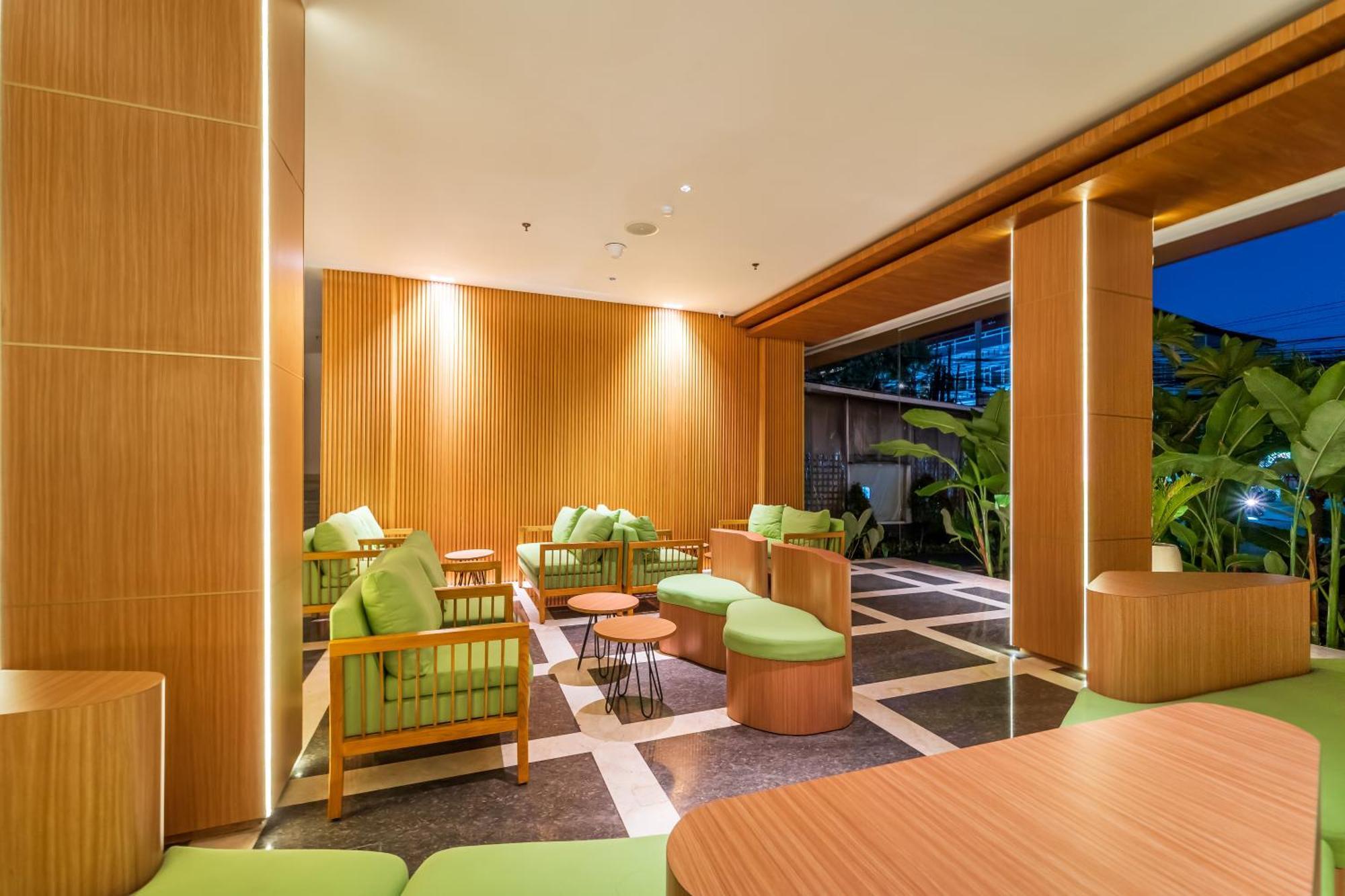 Hotel Cross Vibe Paasha Atelier Bali Kuta Kuta Lombok Zewnętrze zdjęcie