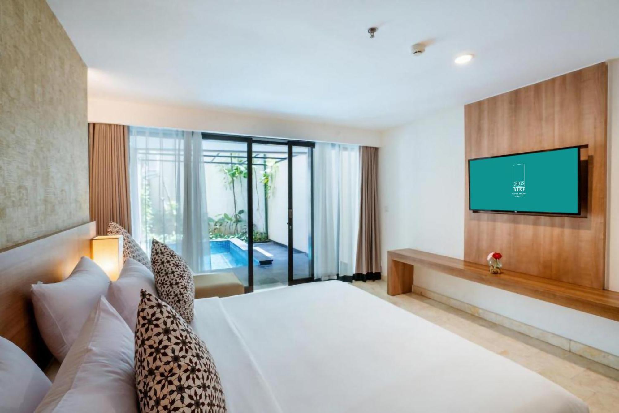 Hotel Cross Vibe Paasha Atelier Bali Kuta Kuta Lombok Zewnętrze zdjęcie