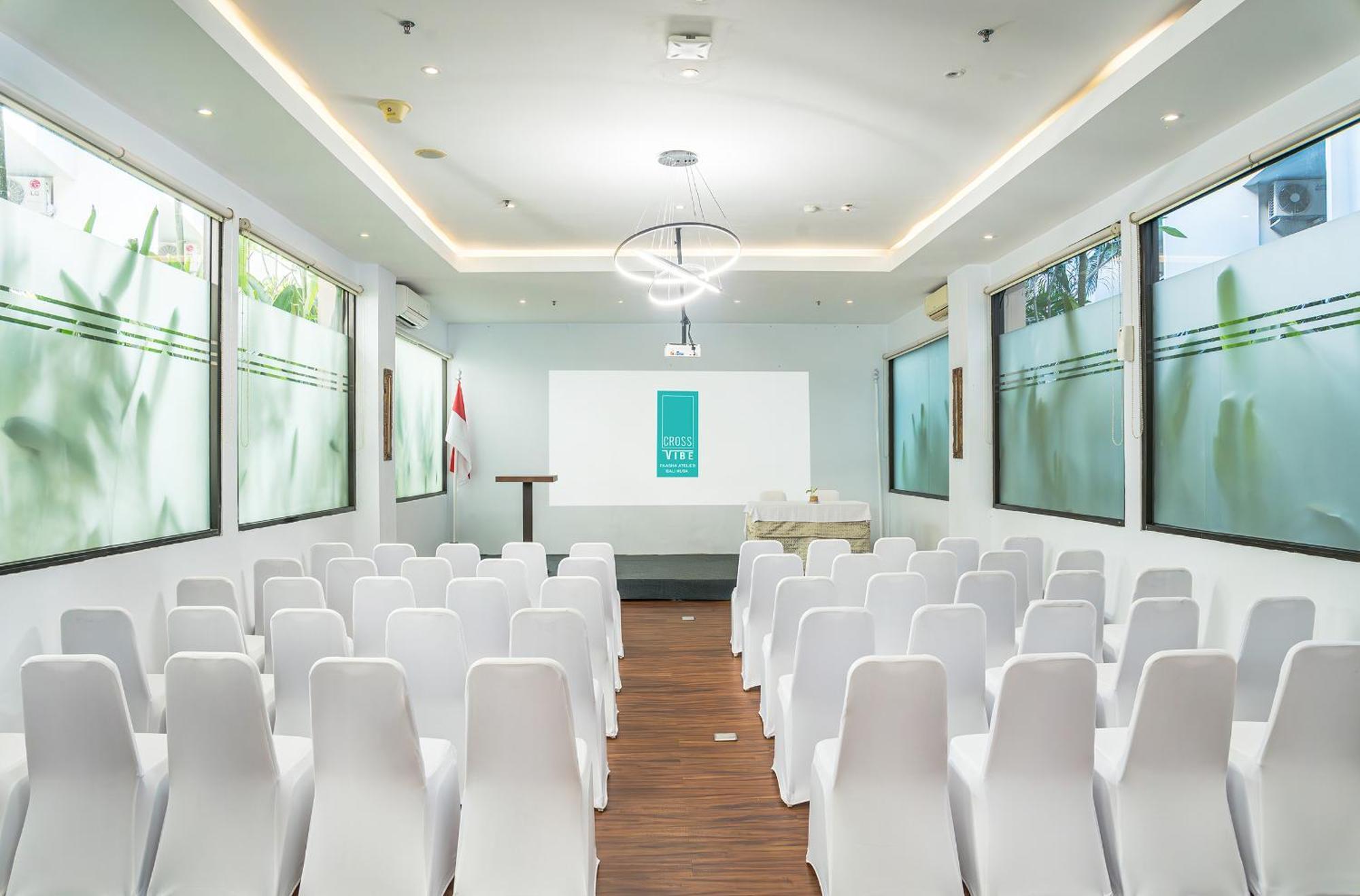 Hotel Cross Vibe Paasha Atelier Bali Kuta Kuta Lombok Zewnętrze zdjęcie